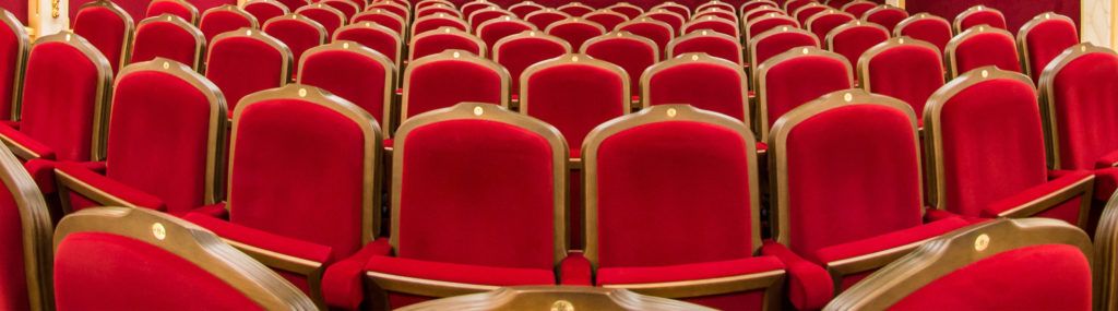 salle siège rouge théatre